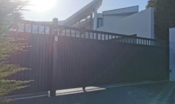 Creating a Custom Gate: Design Ideas and Inspiration - Innovative Shield NZ